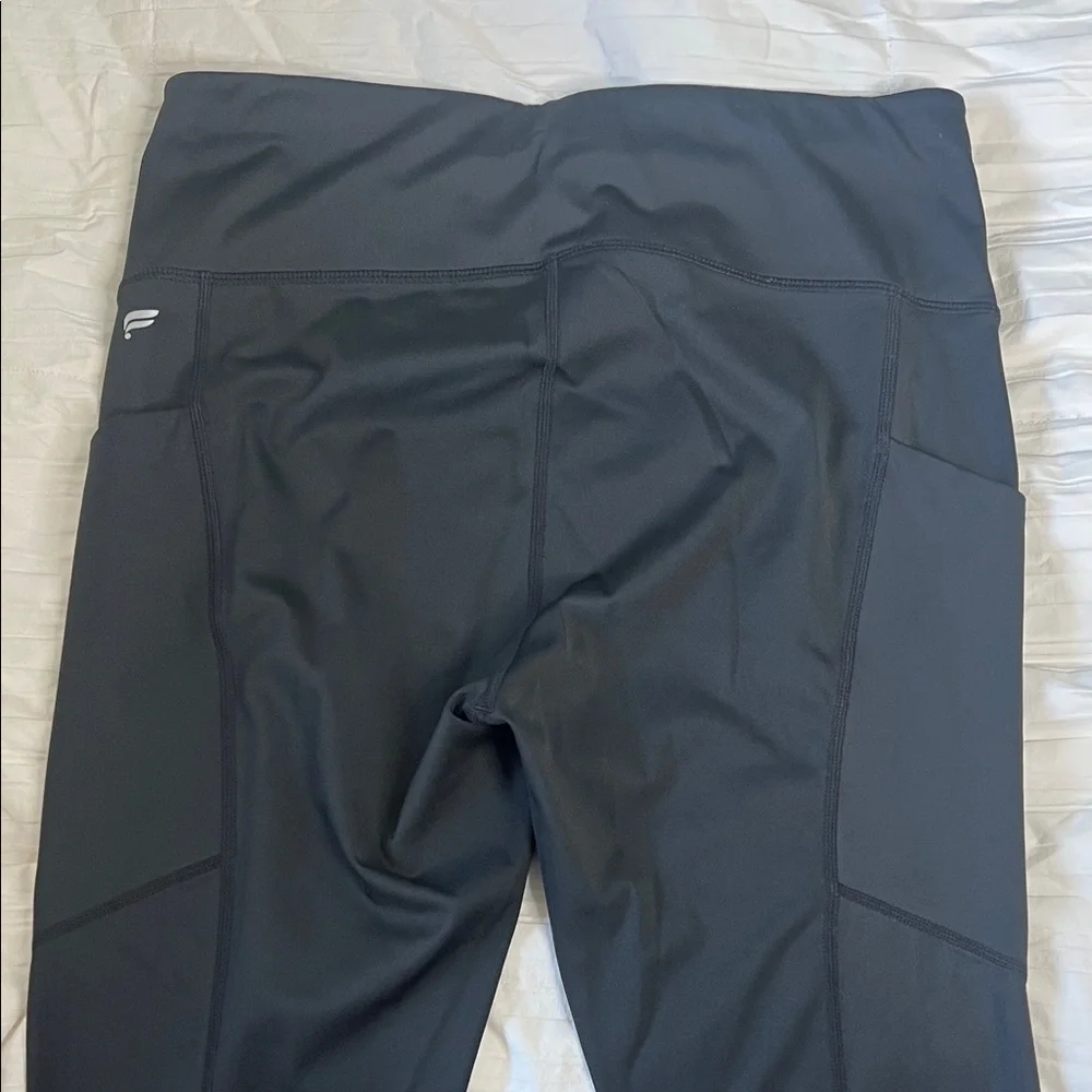 Fabletics Ultra Cool Drawstring 7/8 Leggings - Picture 5 of 6